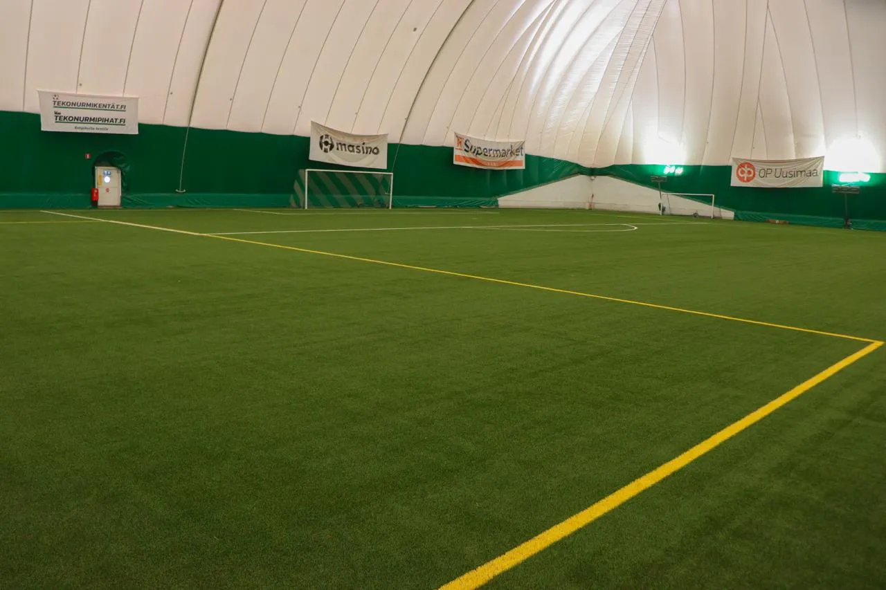 GrIFK Arena artificial grass installation 1