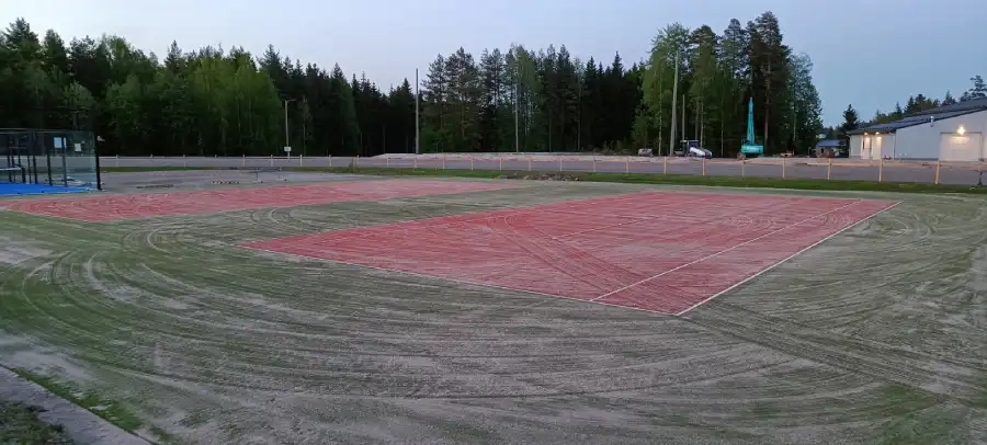 Ravilinna Tennis Courts Iitti