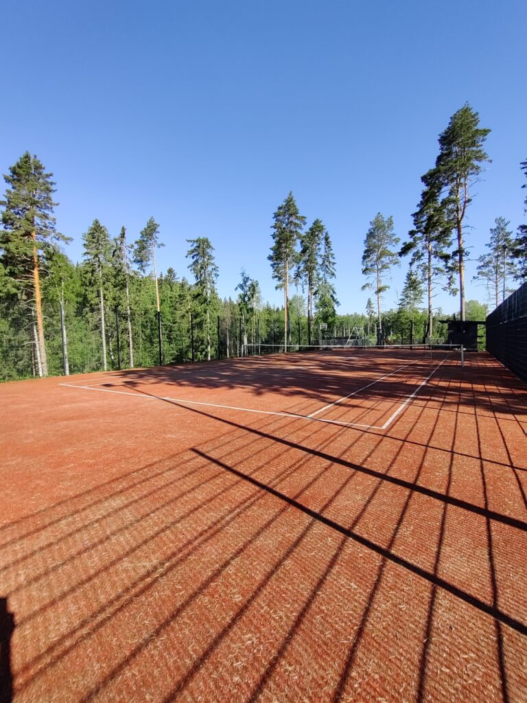 Leikkipaikka tekonurmi