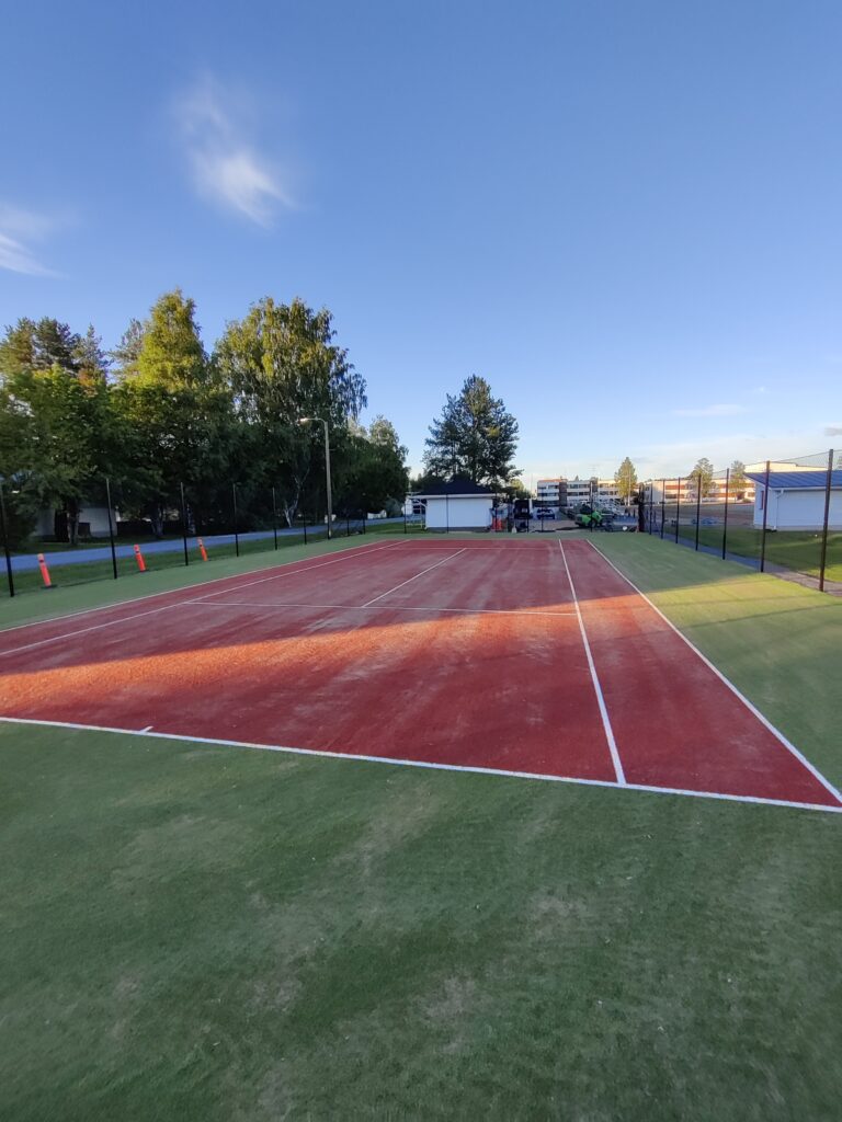 Tenniskentät